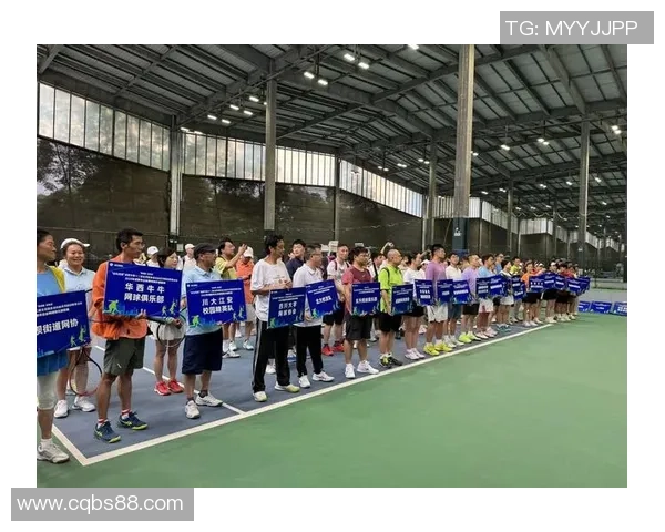 成都网球队与北京网球队赛后复盘分析比赛经验与战术策略探讨 成都网球队与北京网球队赛后复盘分析比赛经验与战术策略探讨