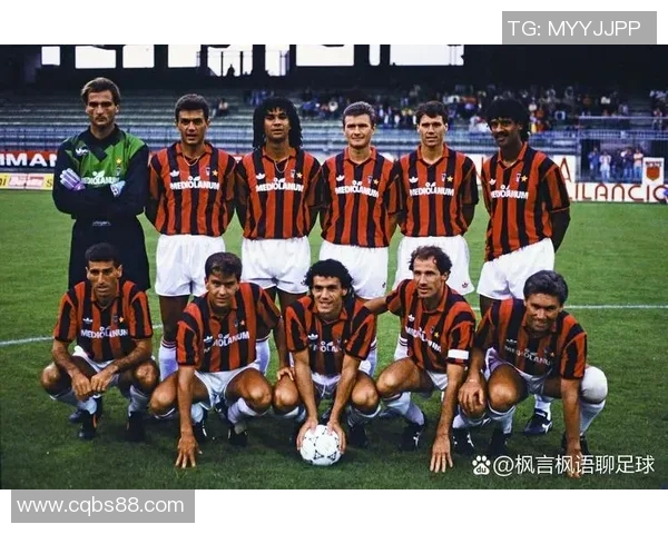 足球明星32号衣背后的故事与传奇瞬间揭秘